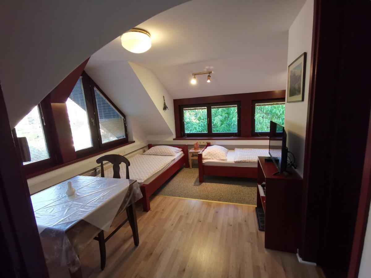 Apartmaji Mak Jesenice Exterior photo